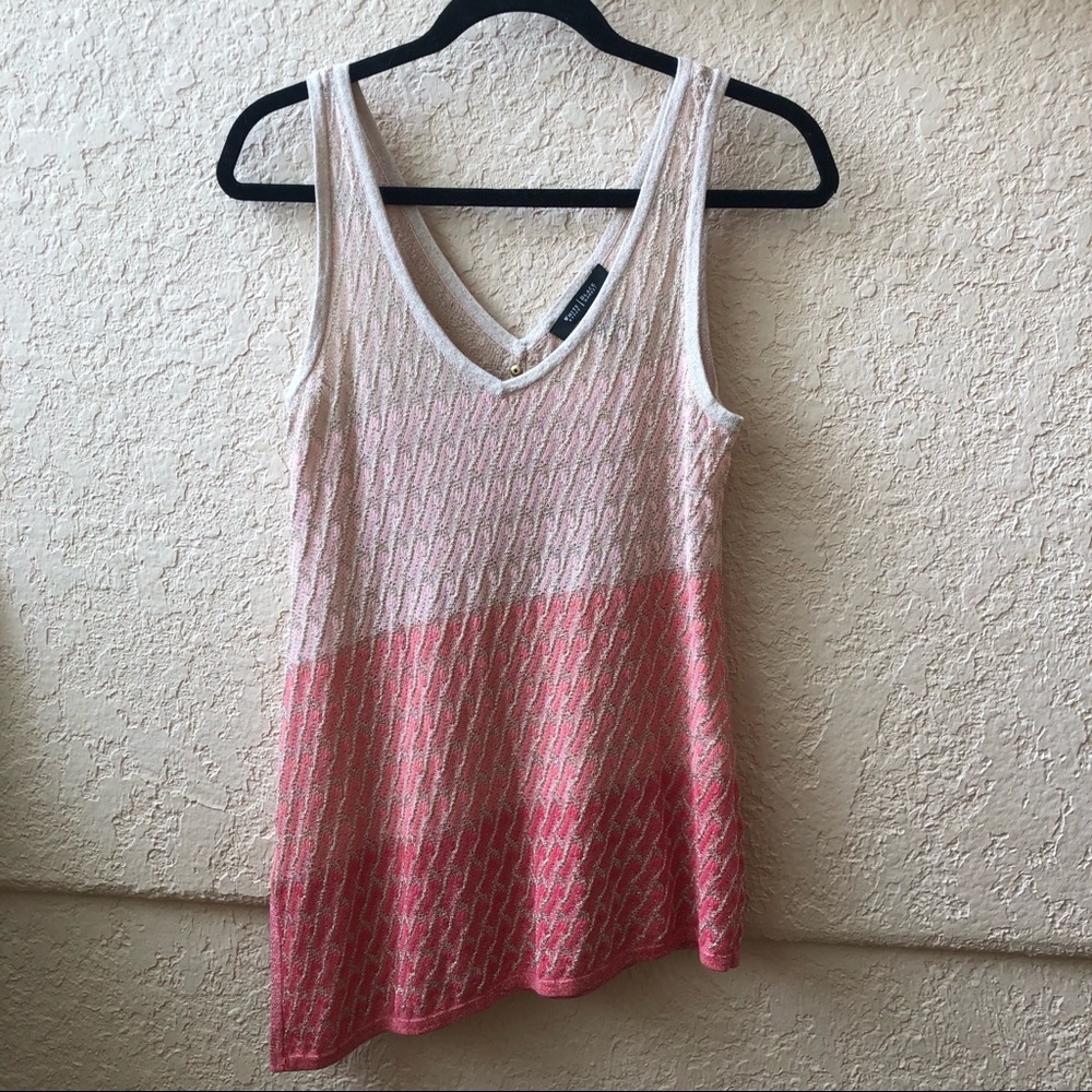 White House black market women’s tank